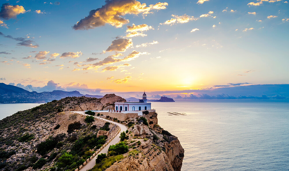 playa del albir faro